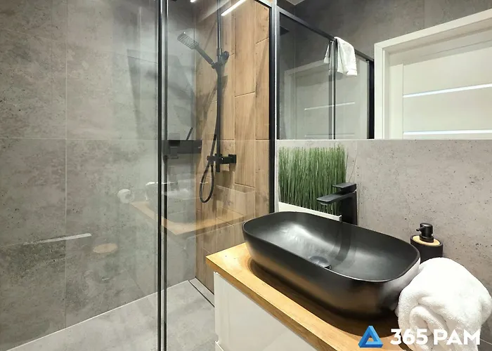 365pam - Griss W Summer Lofts *